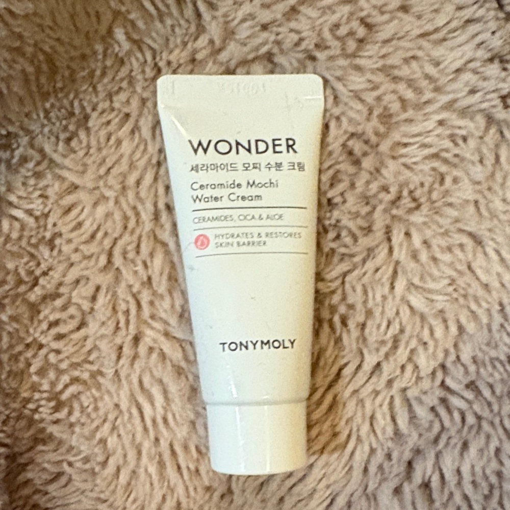 TONYMOLY Wonder Ceramide Mochi Water Cream - White